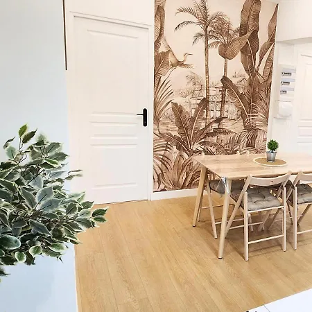 Lägenhet - Vue Basilique Saint Martin Tours